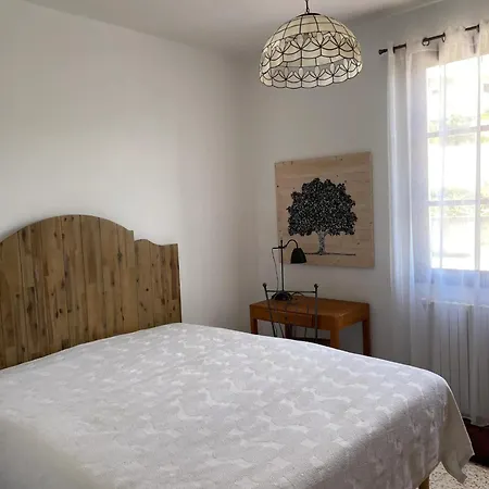 Maison Accueillante Avec Vue Sur La A *