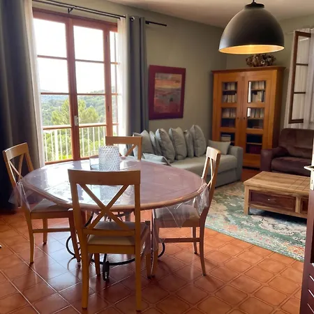 Holiday home Maison Accueillante Avec Vue Sur La A